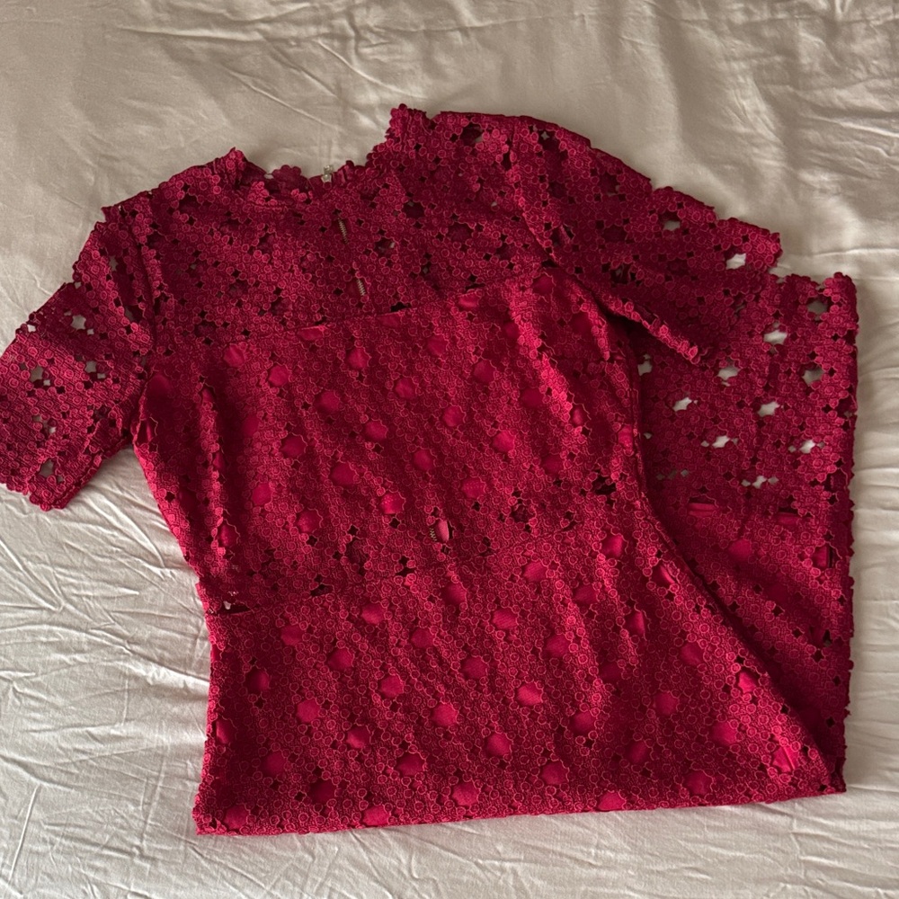 Lulu’s Elegant Red Lace Women's Dress